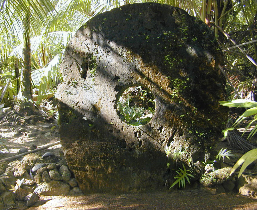 Rai-Steine auf der Insel Yap